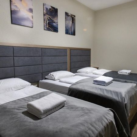 Nesvit Hotel Kiev Eksteriør billede