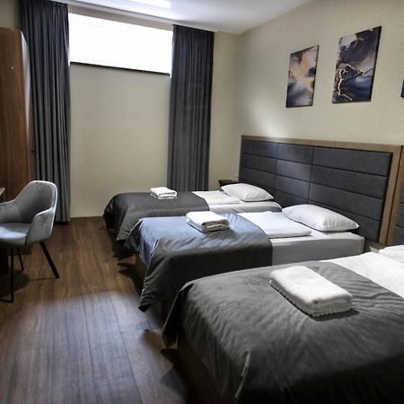 Nesvit Hotel Kiev Eksteriør billede