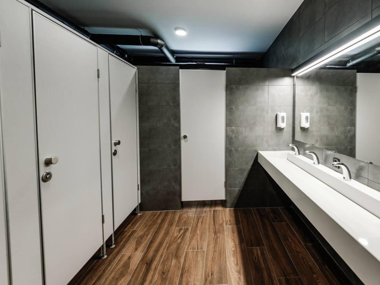 Nesvit Hotel Kiev Eksteriør billede